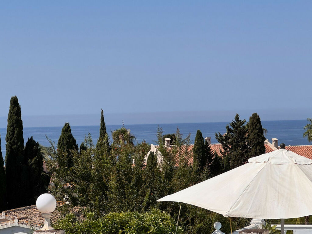 Detached Villa Miraflores Málaga - image 25