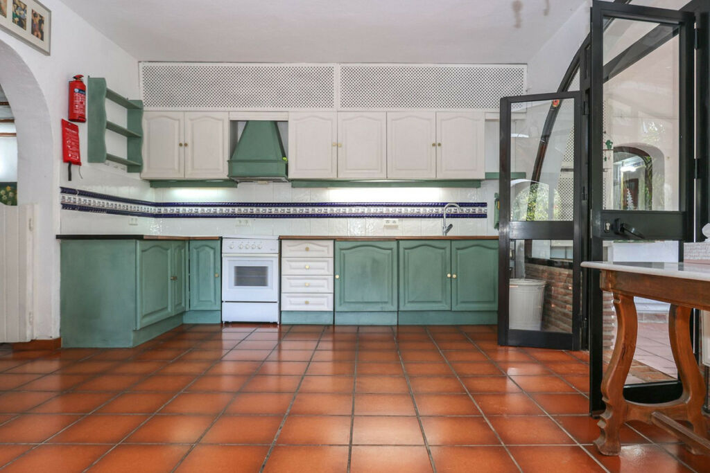 Detached Villa Coín Málaga - image 23
