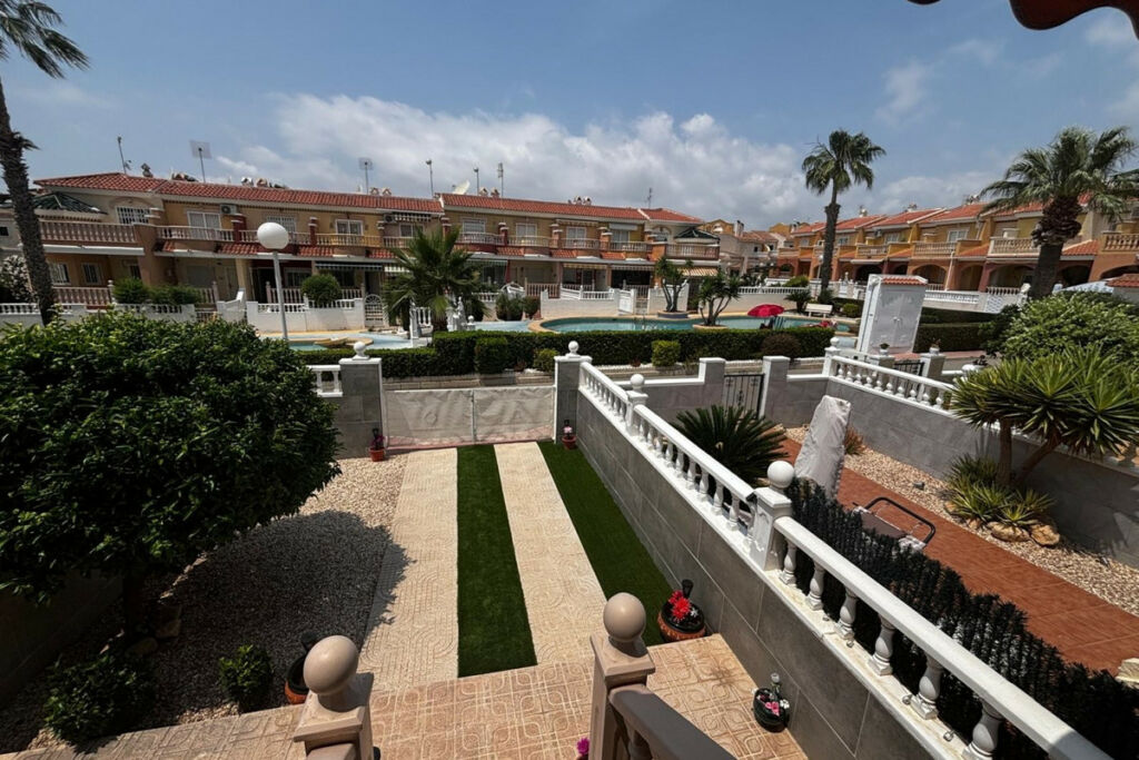 Townhouse Dona Pepa Alicante - image 26