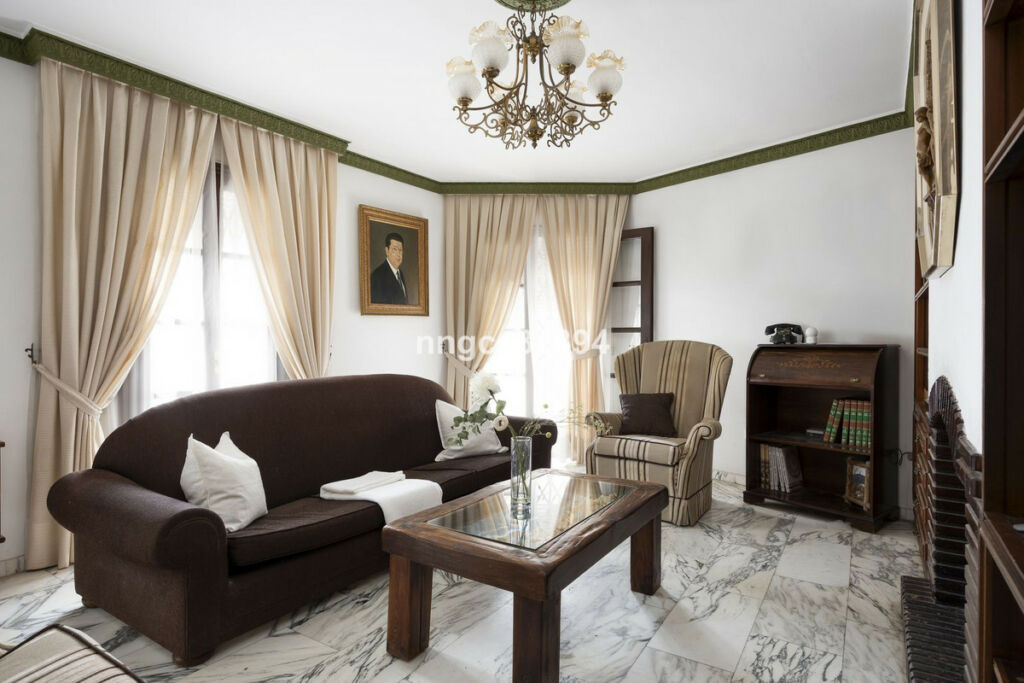 Detached Villa San Pedro de Alcántara Málaga - image 22