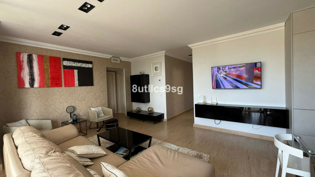 Middle Floor Apartment Estepona Málaga - image 26