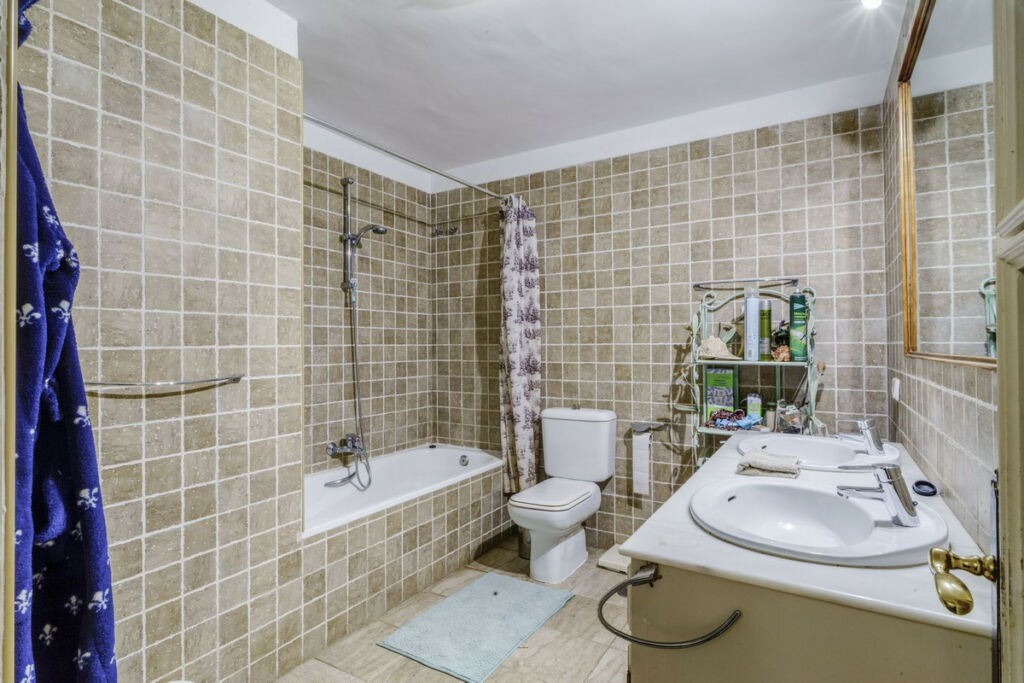Detached Villa El Rosario Málaga - image 27