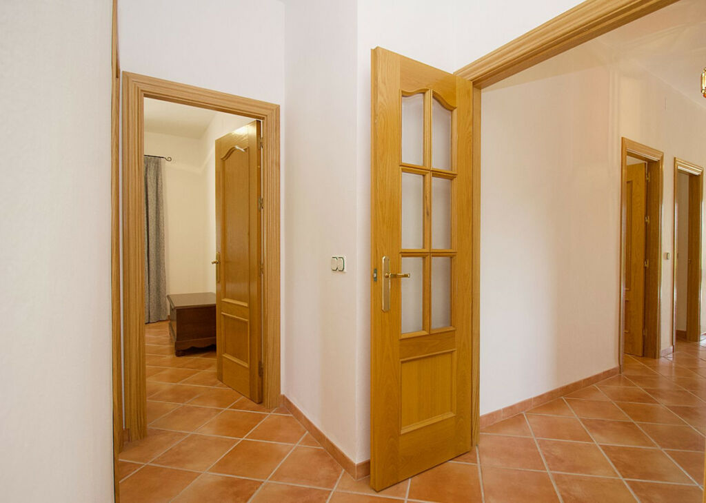 Detached Villa Alhaurín el Grande Málaga - image 27