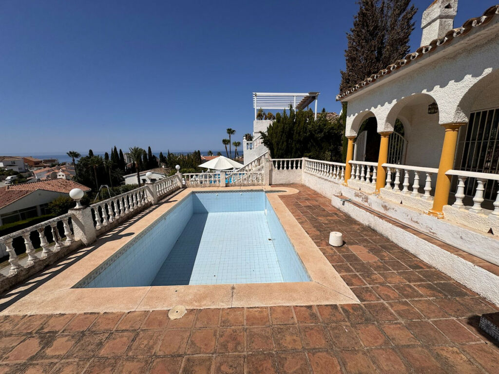 Detached Villa Miraflores Málaga - image 26