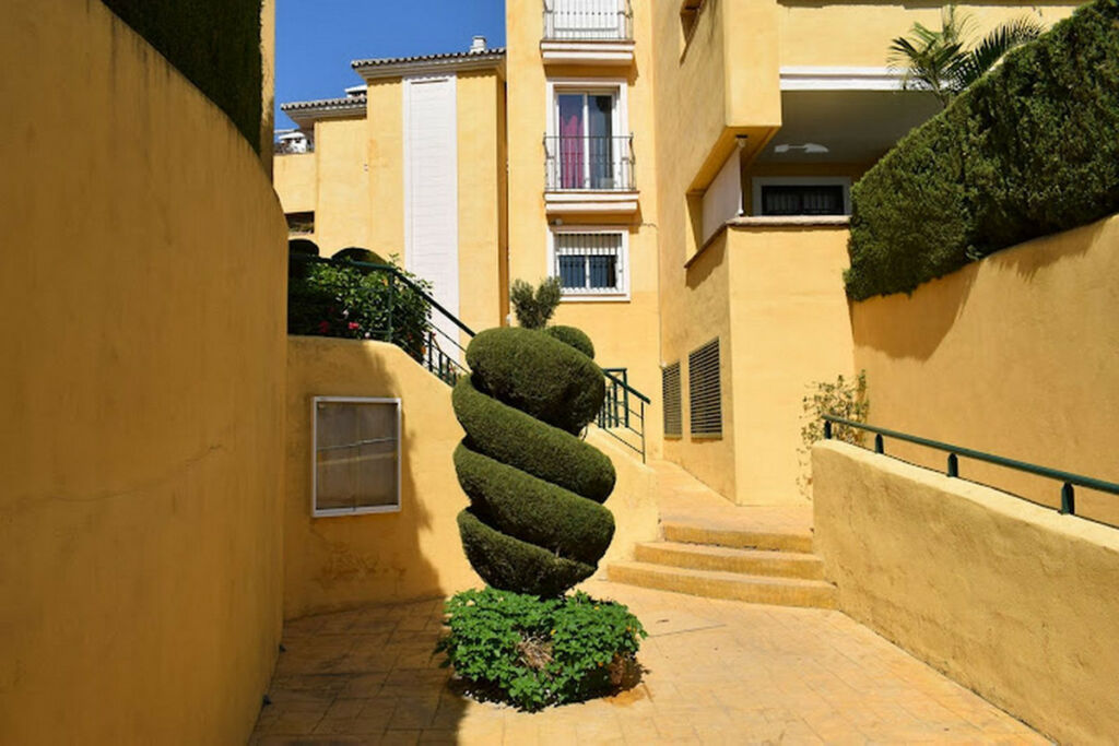 Ground Floor Apartment Riviera del Sol Málaga - image 27