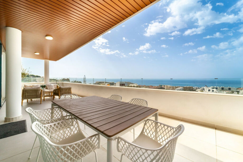 Middle Floor Apartment Fuengirola Málaga