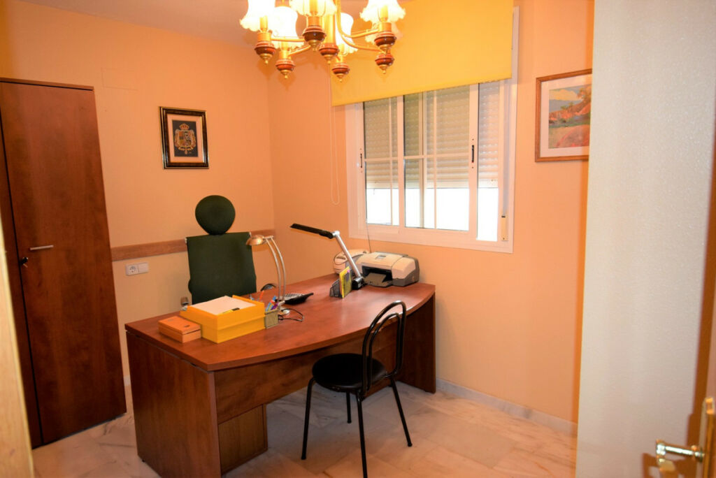 Penthouse Guardamar del Segura Alicante - image 27
