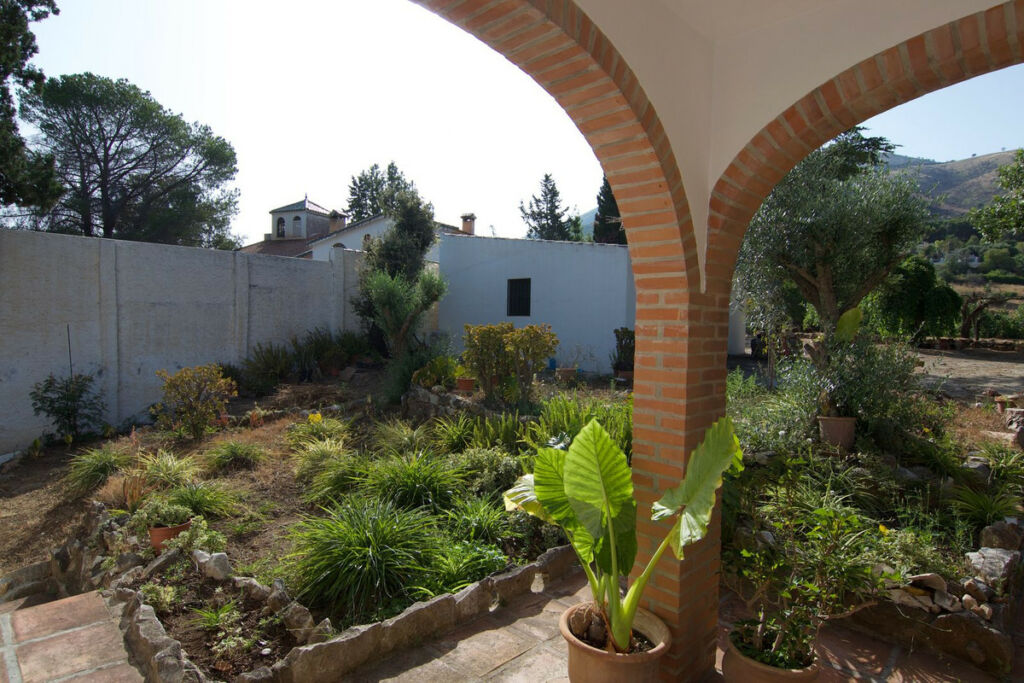Detached Villa Alhaurín el Grande Málaga - image 27