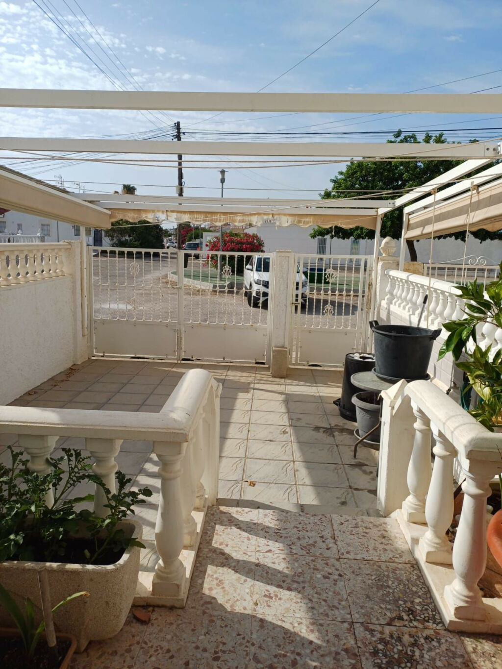 Townhouse Torrevieja Alicante - image 2