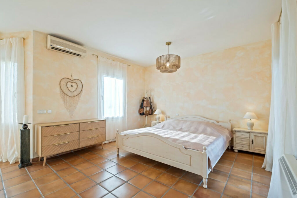 Detached Villa Reserva de Marbella Málaga - image 27