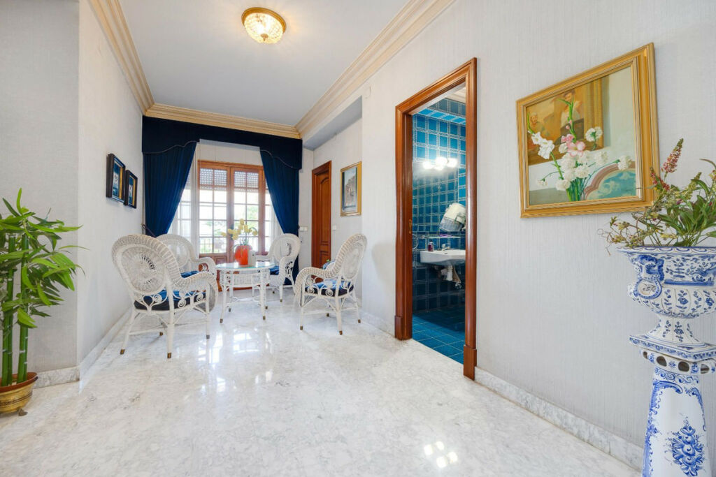Detached Villa Callosa de Segura Alicante - image 27