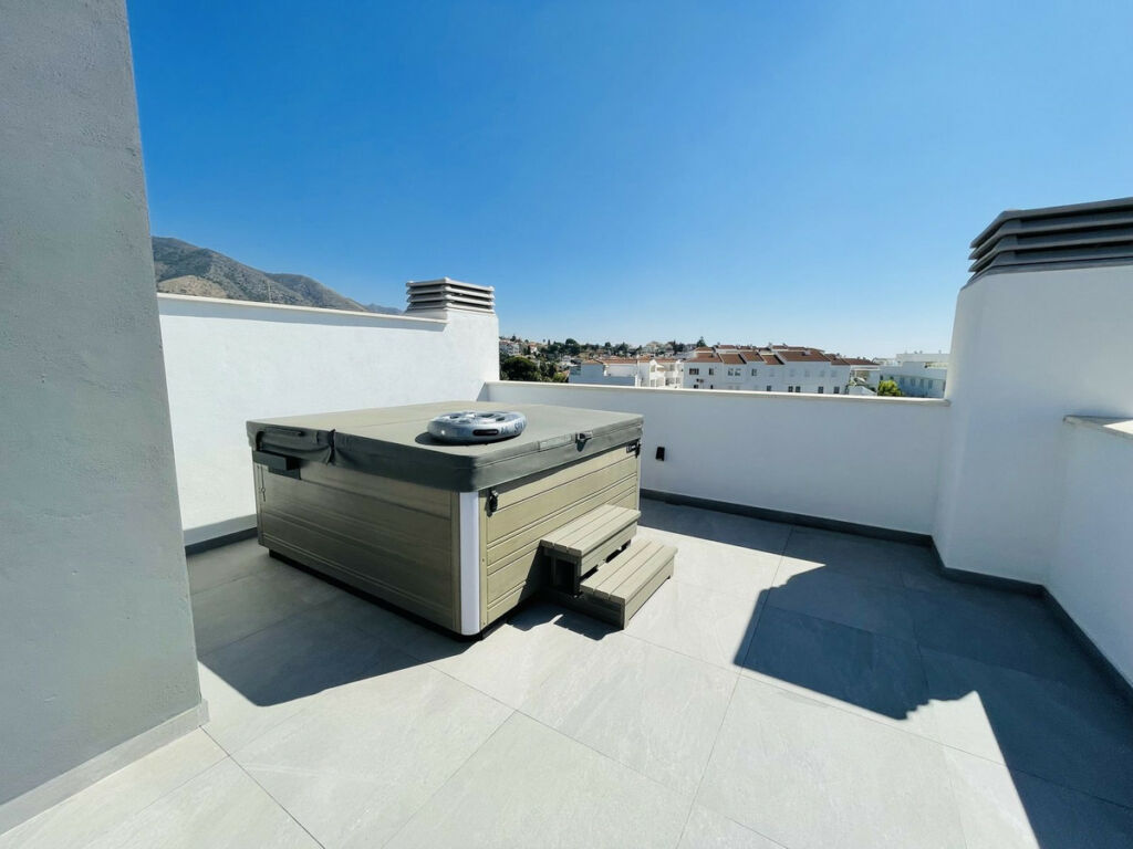 Townhouse Torreblanca Málaga - image 27
