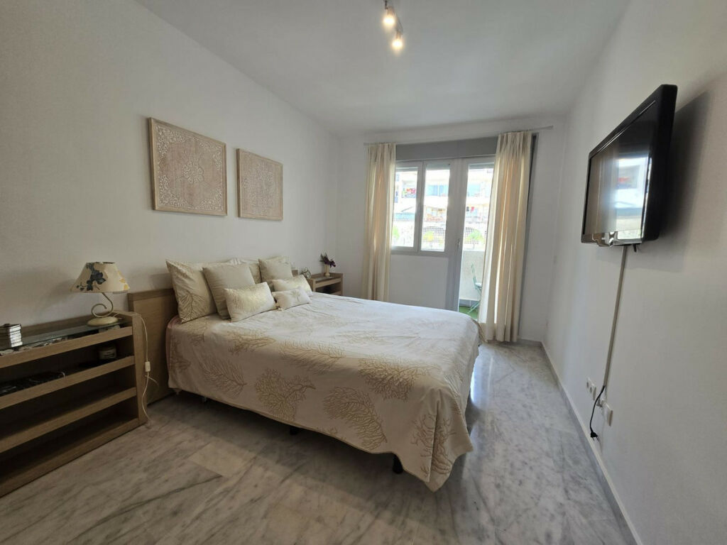 Middle Floor Apartment Riviera del Sol Málaga - image 25