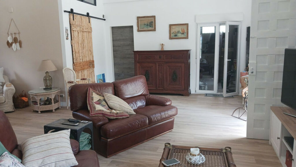 Detached Villa Villanueva del Rosario Málaga - image 5