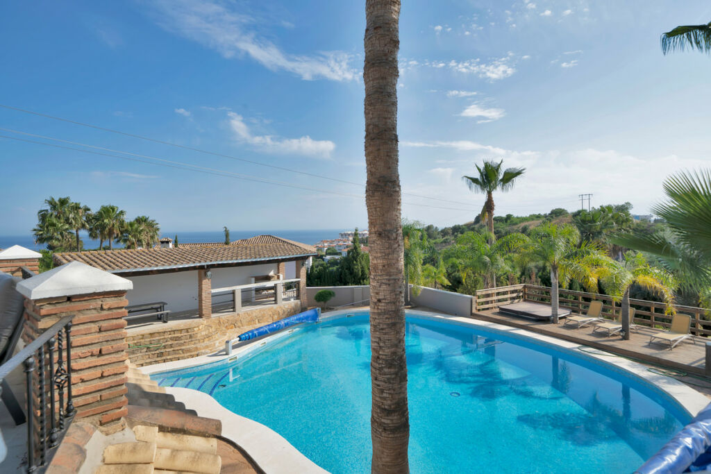 Detached Villa La Capellania Málaga - image 27