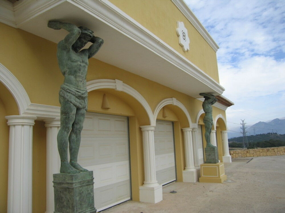 Detached Villa La Nucia Alicante - image 26
