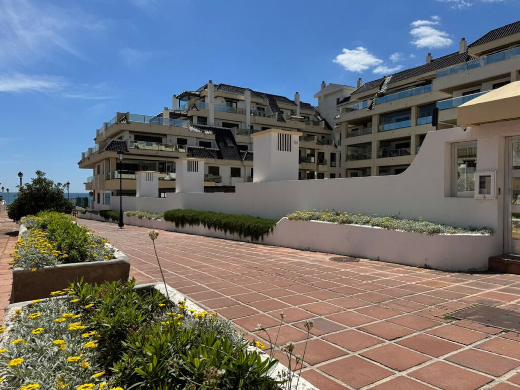 Ground Floor Apartment Manilva Málaga - image 27