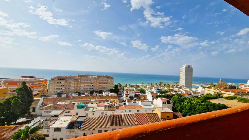 Top Floor Apartment Estepona Málaga - image 27