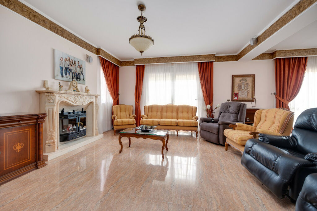 Detached Villa Orihuela Alicante - image 19