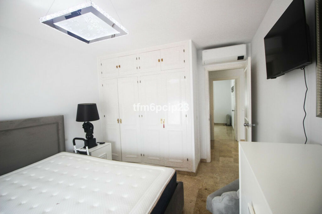 Semi-Detached House La Duquesa Málaga - image 28