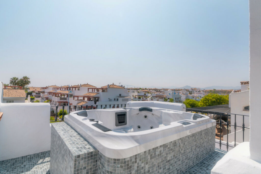 Penthouse San Pedro de Alcántara Málaga - image 28