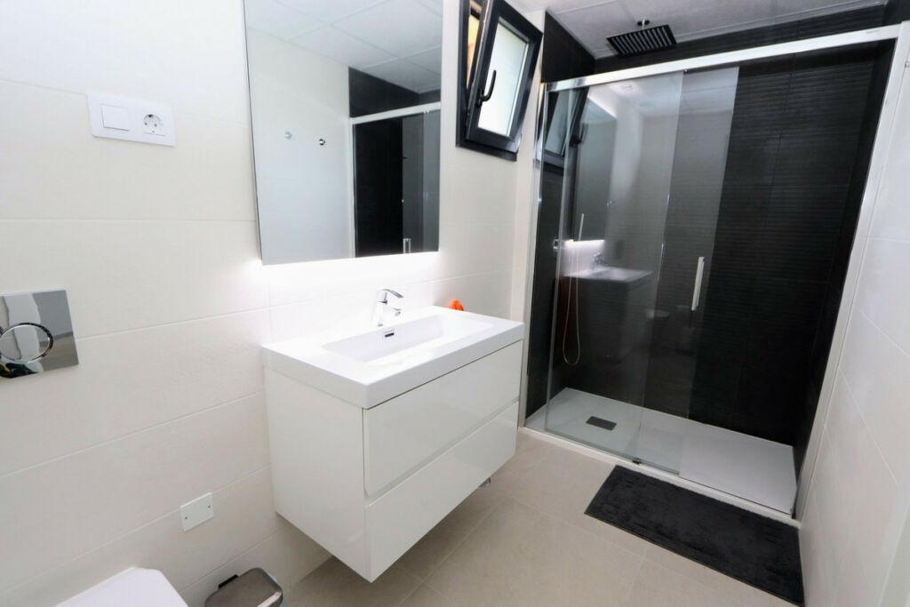 Ground Floor Apartment Playa Flamenca Alicante - image 28
