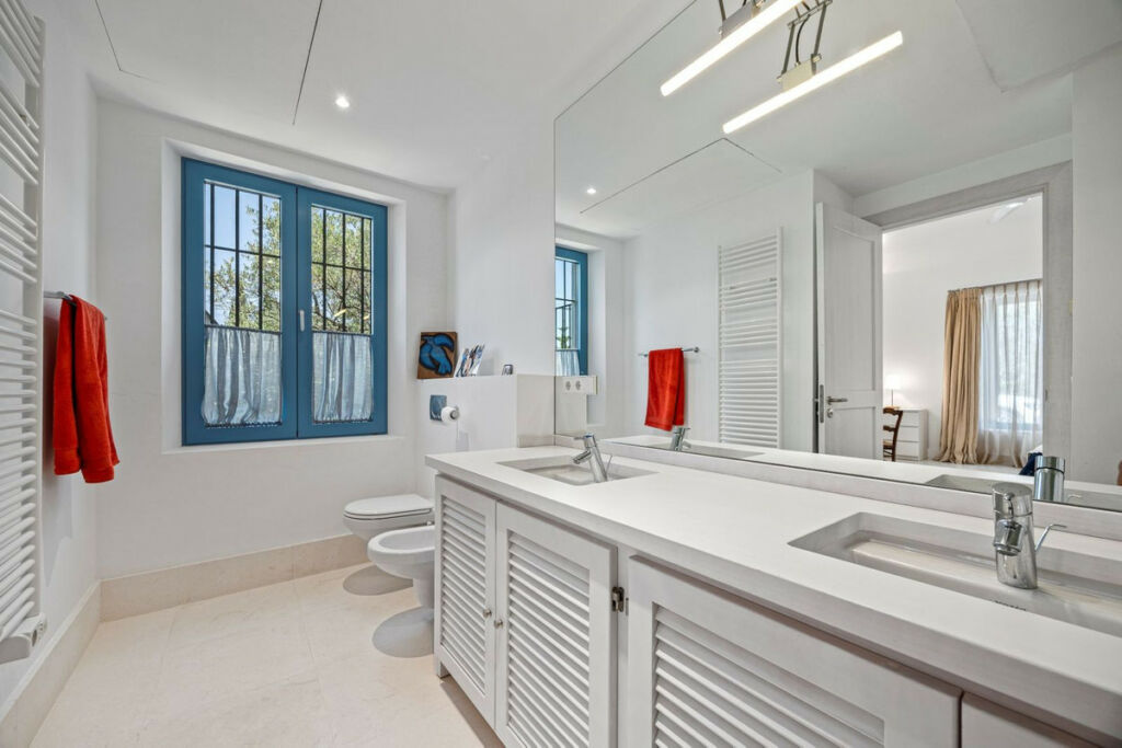 Detached Villa Benahavís Málaga - image 28