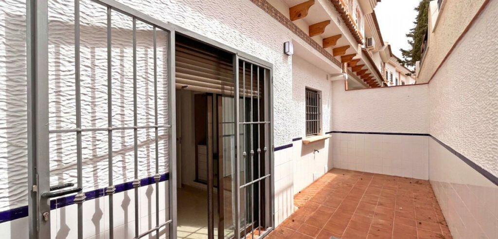 Townhouse San Miguel de Salinas Alicante - image 28