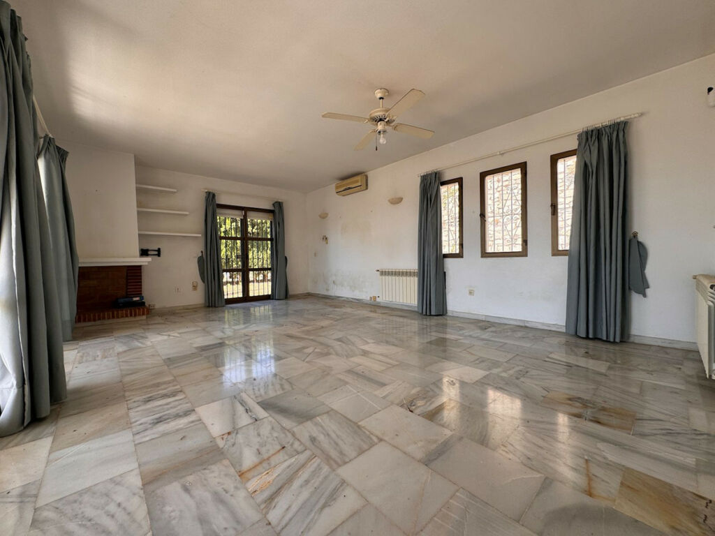 Detached Villa Miraflores Málaga - image 27