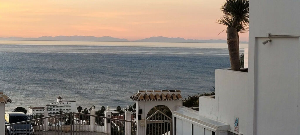 Penthouse Riviera del Sol Málaga - image 27