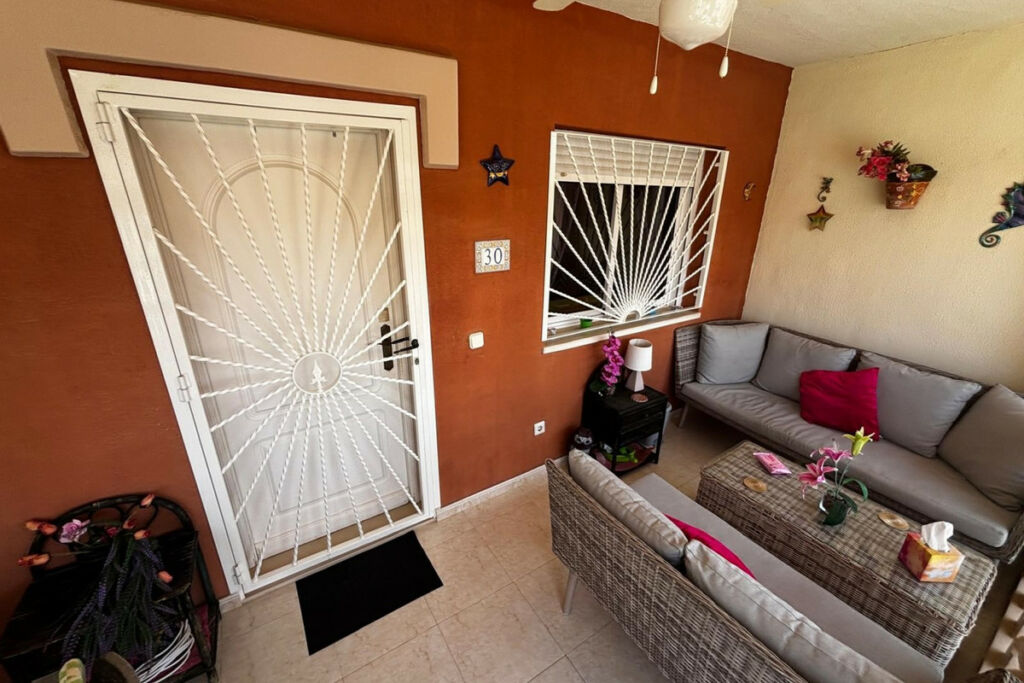 Townhouse Dona Pepa Alicante - image 28