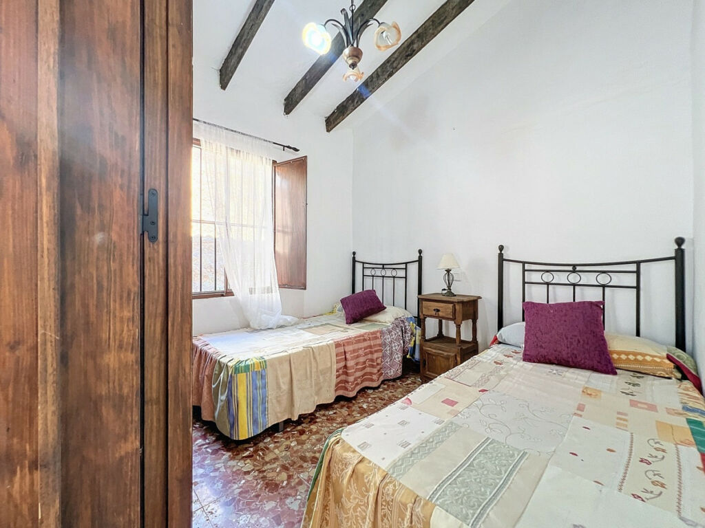 Detached Villa Sedella Málaga - image 28