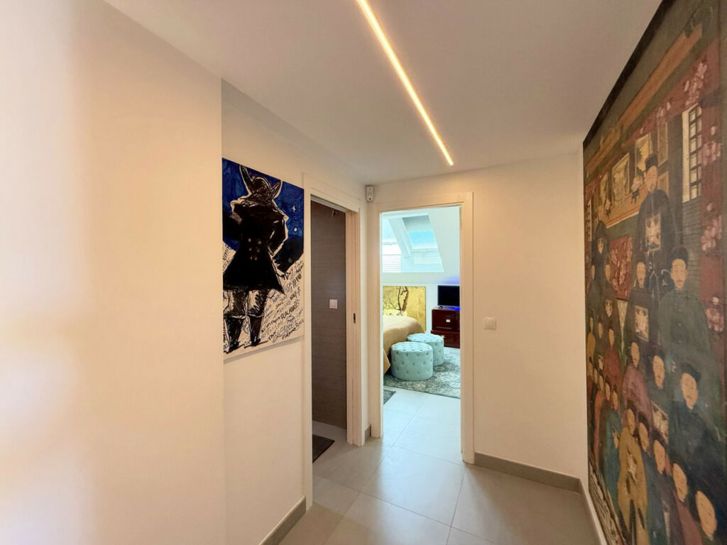 Penthouse La Duquesa Málaga - image 28