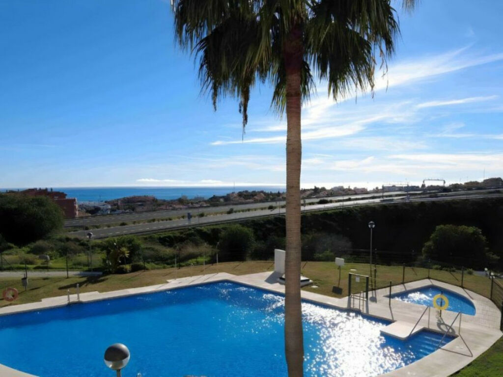 Middle Floor Apartment Riviera del Sol Málaga - image 28