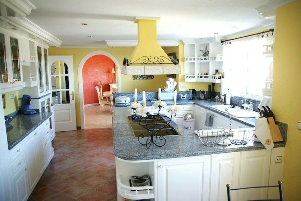 Detached Villa La Nucia Alicante - image 27