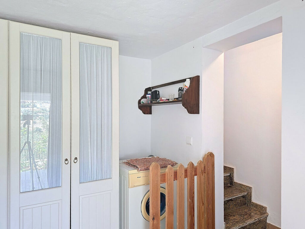 Detached Villa Cómpeta Málaga - image 28
