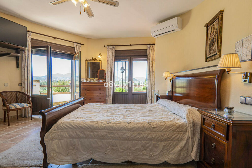 Detached Villa Cártama Málaga - image 28