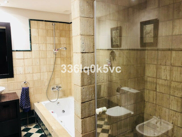 Townhouse Benahavís Málaga - image 28