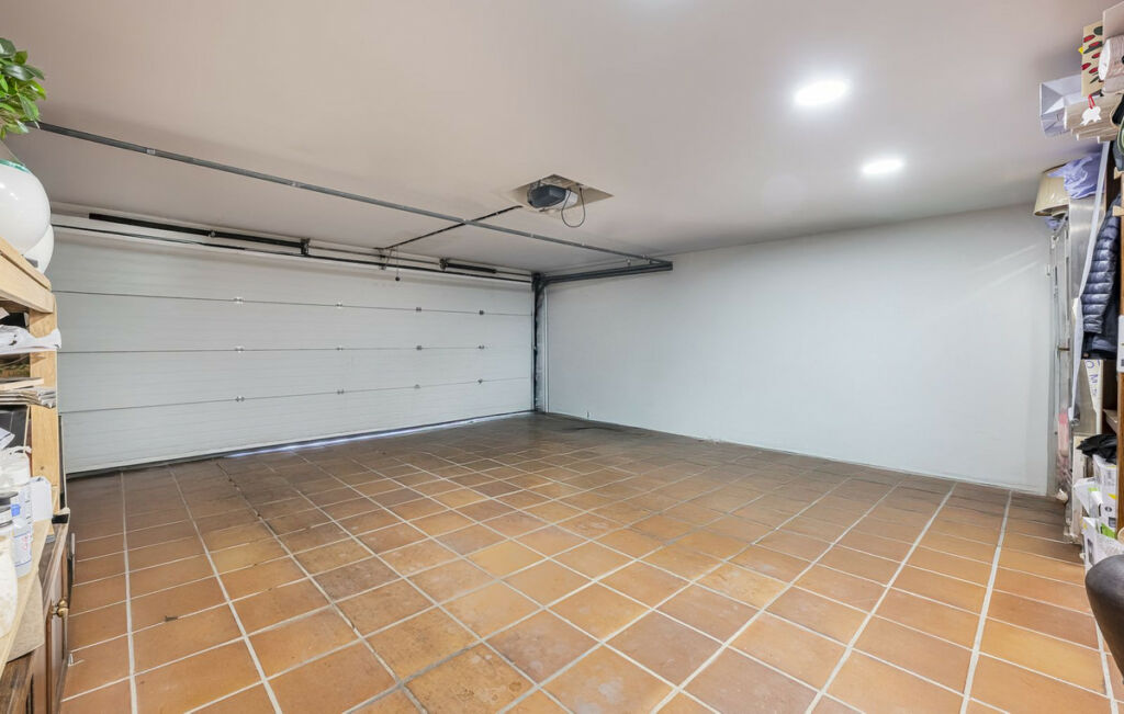 Detached Villa Guadalmina Alta Málaga - image 28