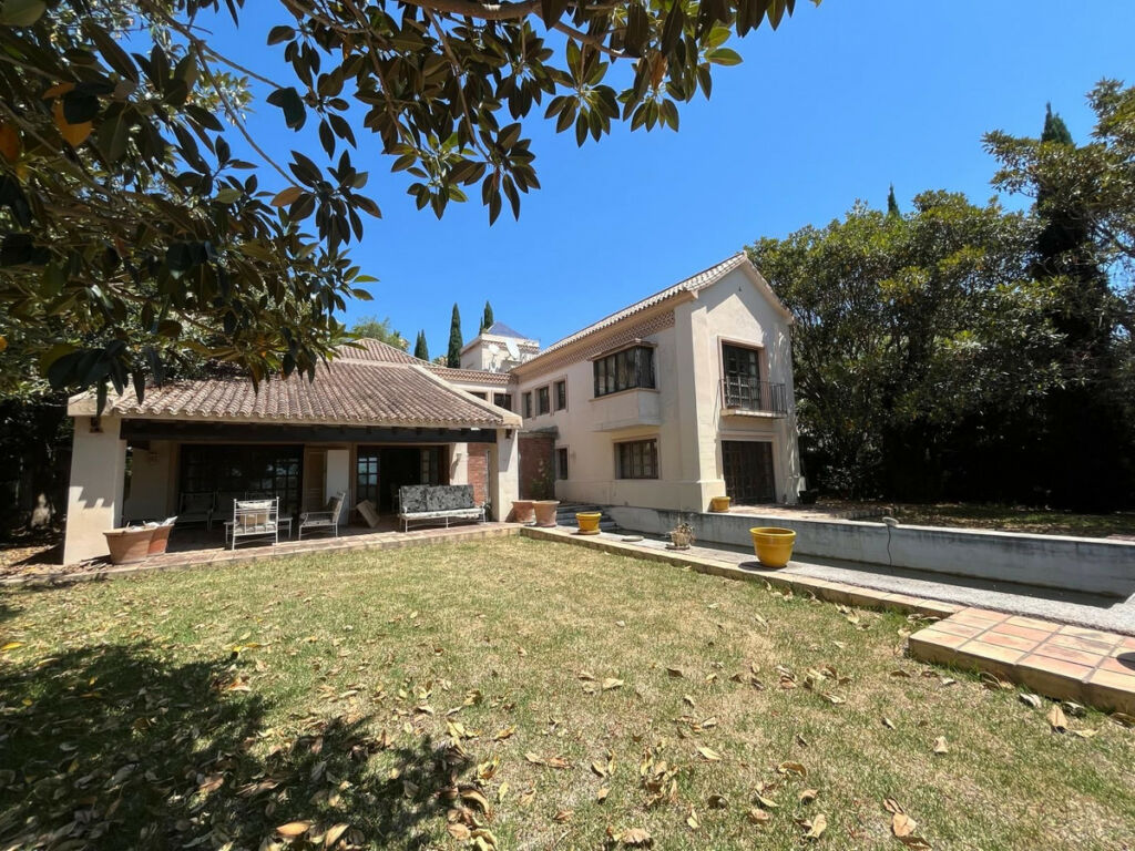 Detached Villa Monte Halcones Málaga - image 28