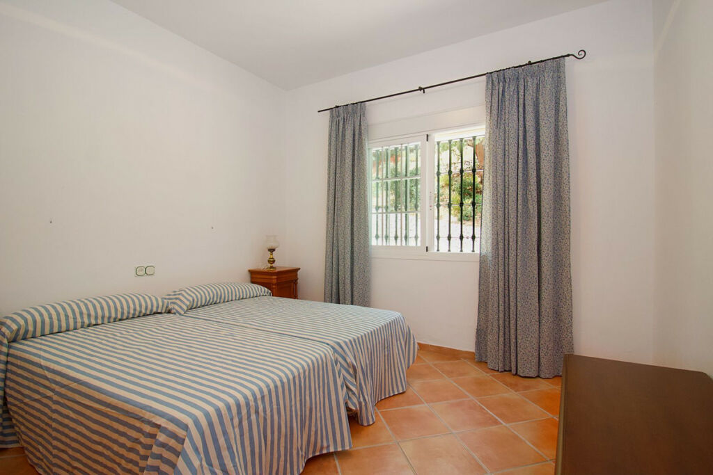 Detached Villa Alhaurín el Grande Málaga - image 28
