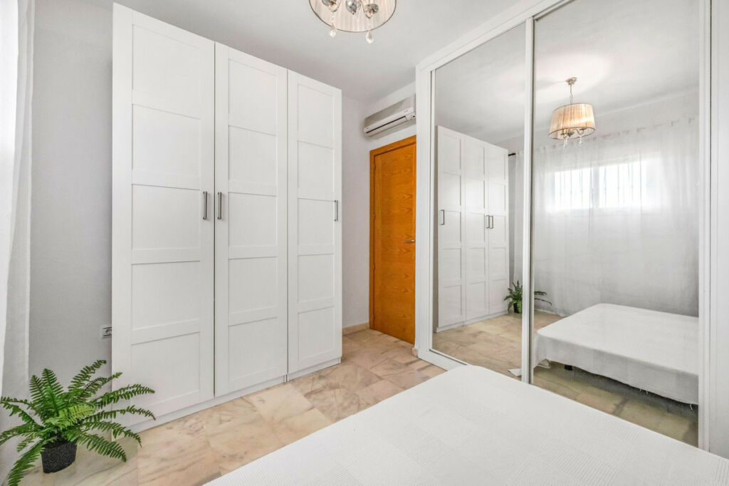 Middle Floor Apartment Riviera del Sol Málaga - image 29