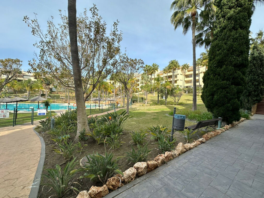 Penthouse Duplex Bahía de Marbella Málaga - image 29