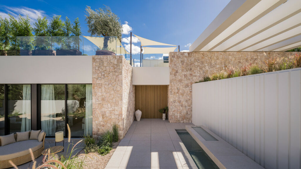 Detached Villa Nueva Andalucía Málaga - image 29