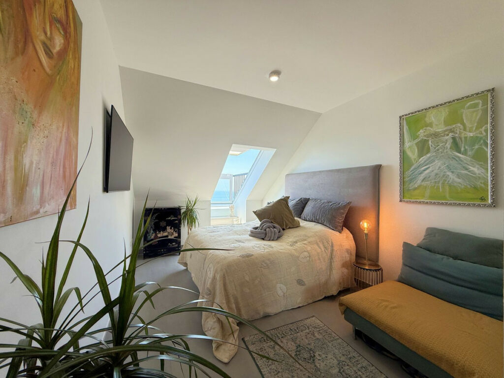Penthouse La Duquesa Málaga - image 29