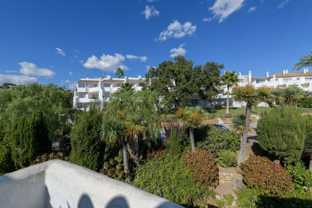 Penthouse Duplex Calahonda Málaga - image 29