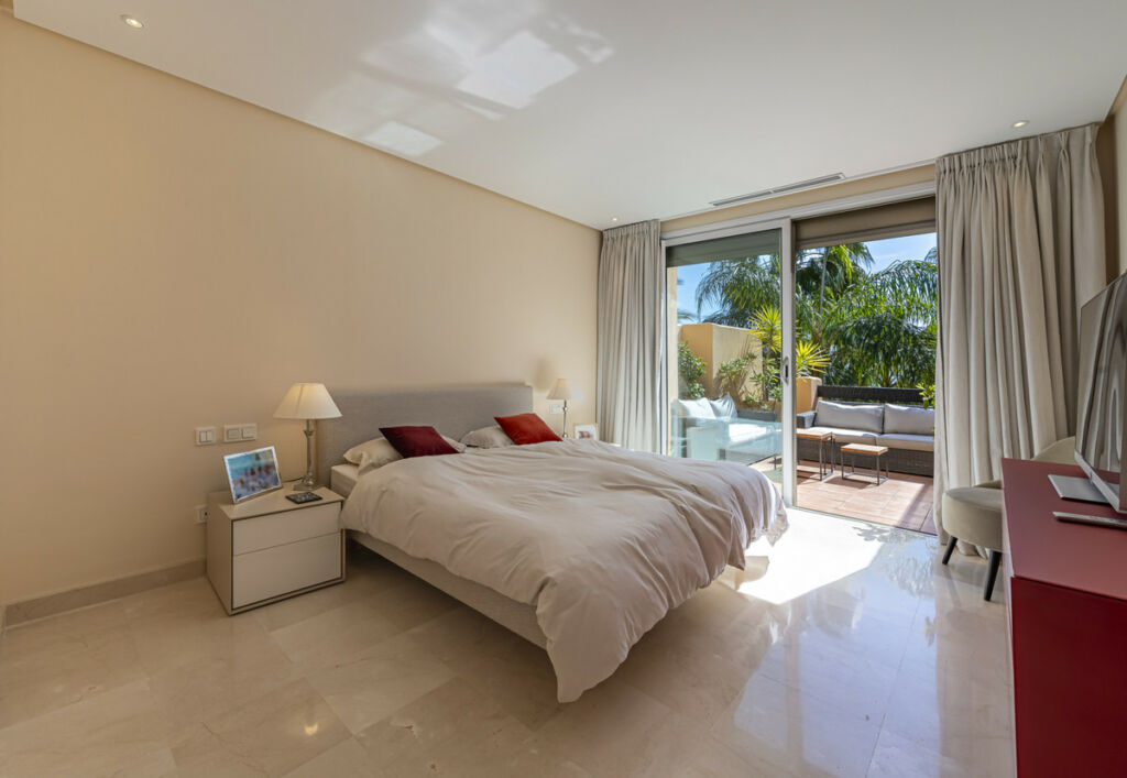 Penthouse The Golden Mile Málaga - image 29