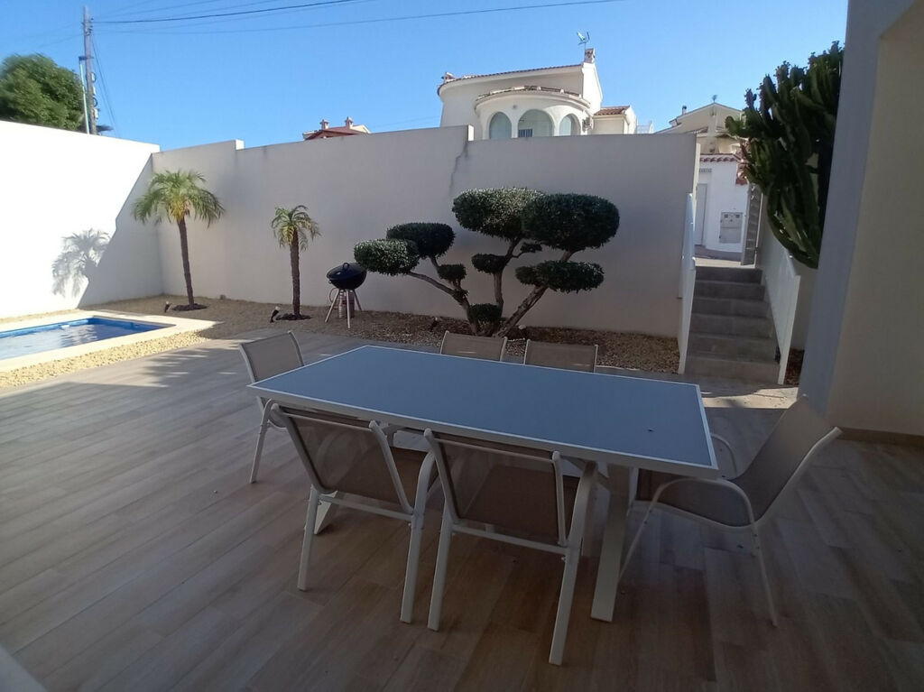 Detached Villa Ciudad Quesada Alicante - image 29