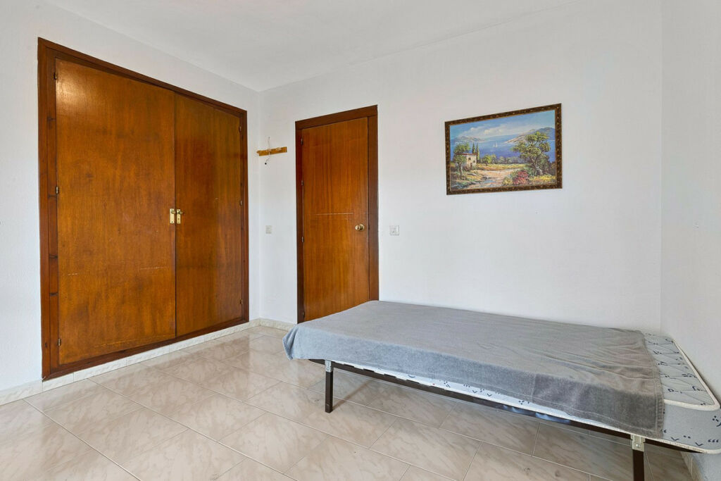 Middle Floor Apartment Fuengirola Málaga - image 29