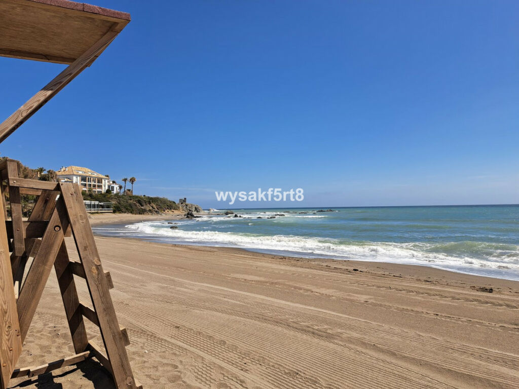Middle Floor Apartment Casares Playa Málaga - image 30